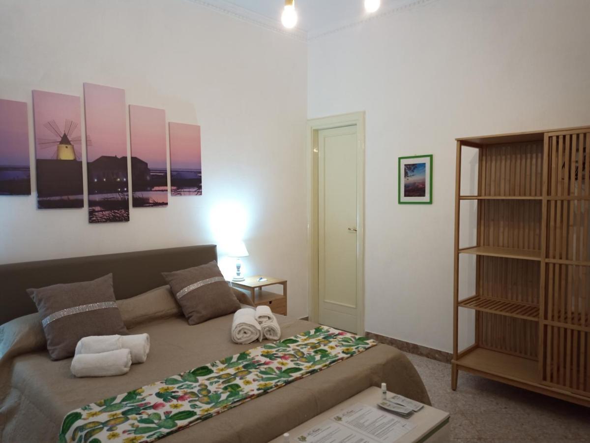 Casa Vacanze Ni Nuccia ตราปานี ภายนอก รูปภาพ